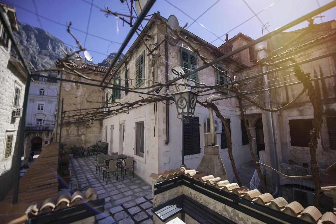 Апартаменты Apartments Leo Котор