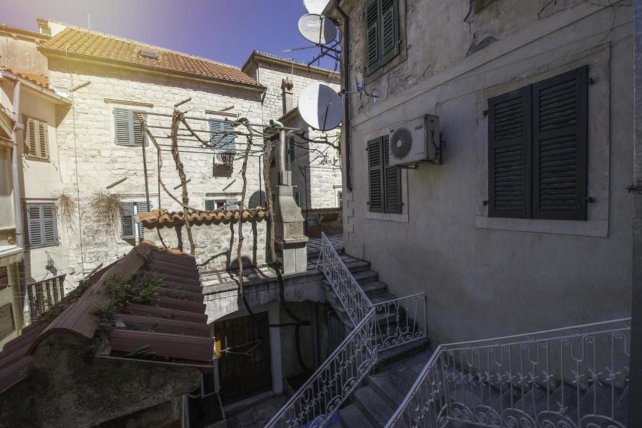 Апартаменты Apartments Leo Котор-18